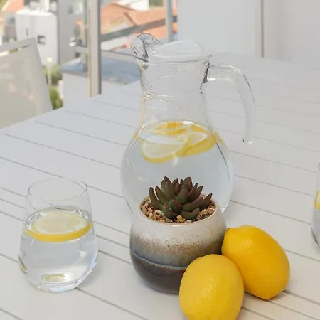 아파트 Views Aa - By Sch *