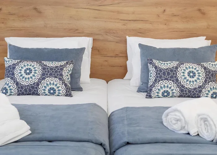 3 Bedroom With Sea View Terrace - Views Sch059 Appartamento *