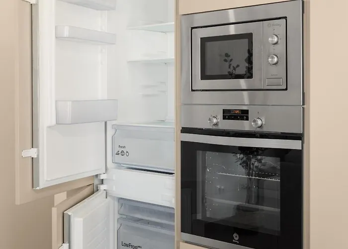 Appartamento 3 Bedroom With Sea View Terrace - Views Sch059 *