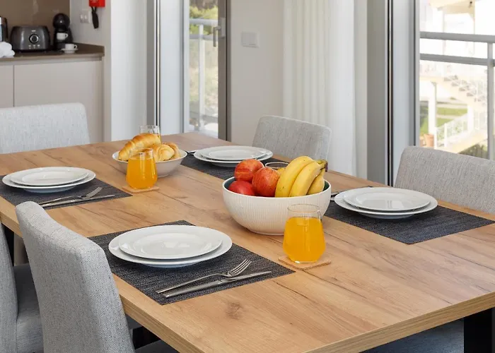 Appartamento 3 Bedroom With Sea View Terrace - Views Sch059 *